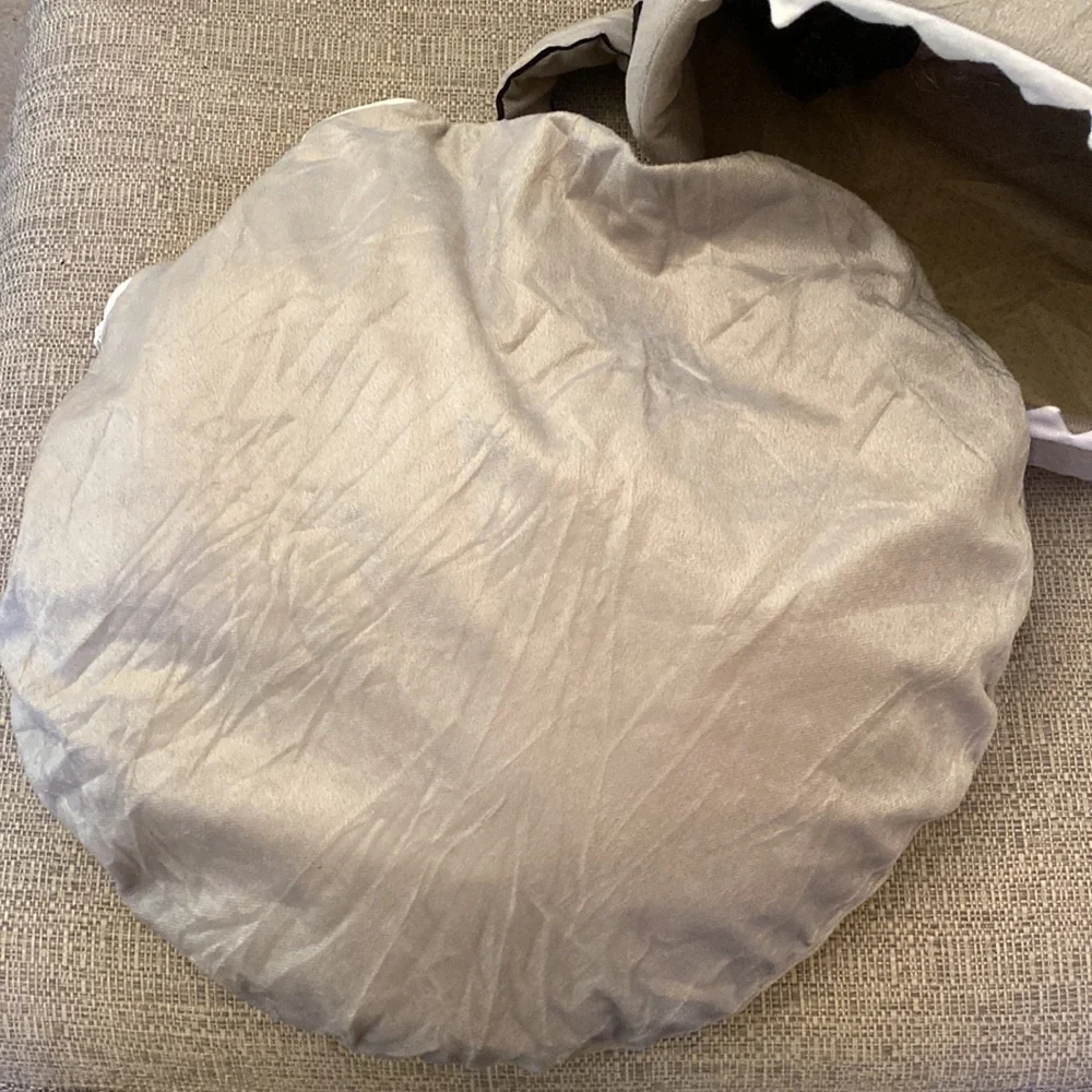 Mini Shark Pet Bed